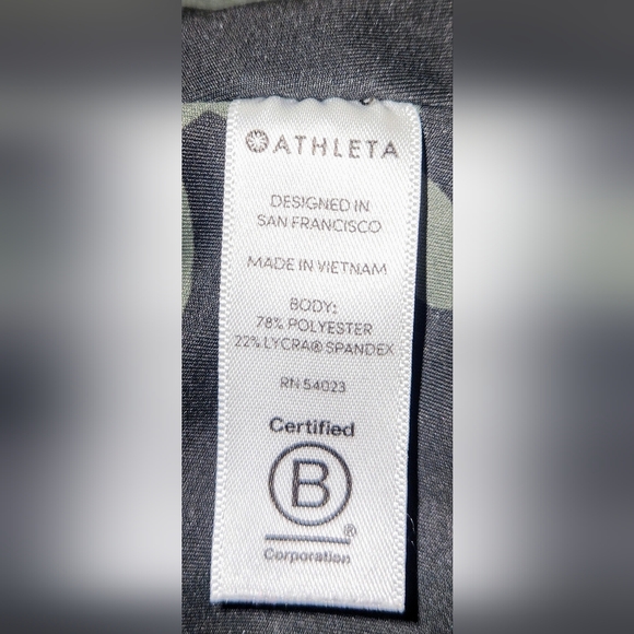 Athleta Contender 7/8 Leggings Womens Size Small Green Camo Stretch Shaping - Picture 7 of 11